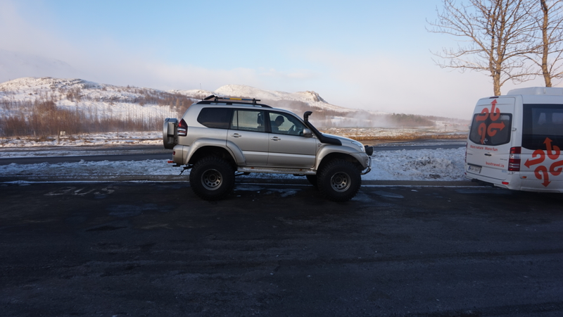 Illustration for article titled Iceland - 4x4s, endless natural beauty, and winter tires.